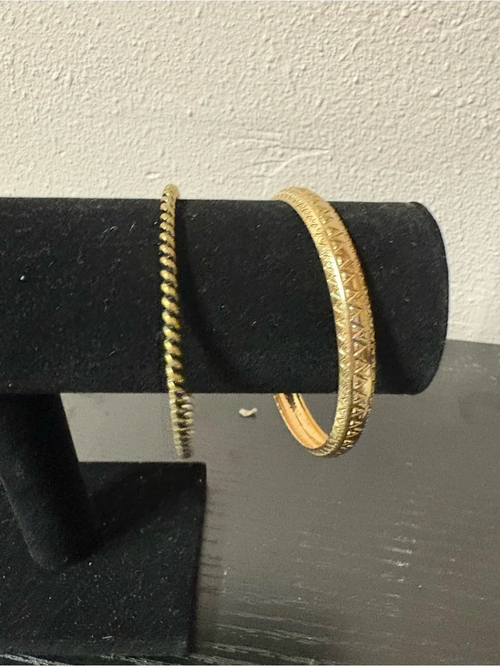 Gold Tone Bangle Bracelet Lot 2 Rope Twist Geometric Etched Boho Stackable